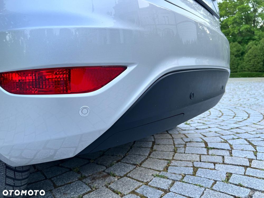 Ford Fiesta - 9