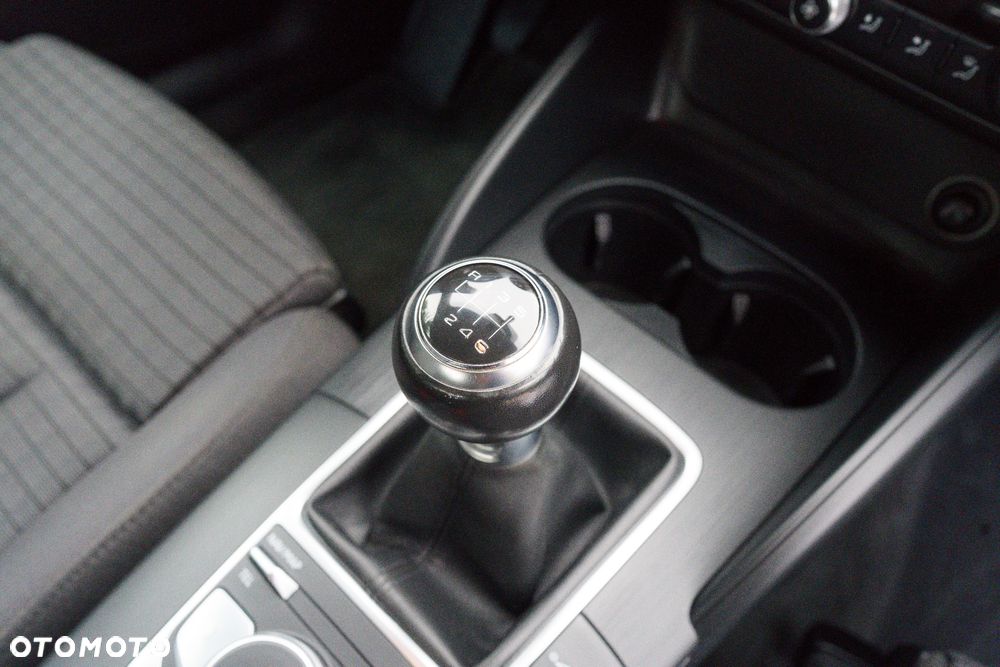 Audi A3 3-drzwiowe 1.6 TDI design - 25