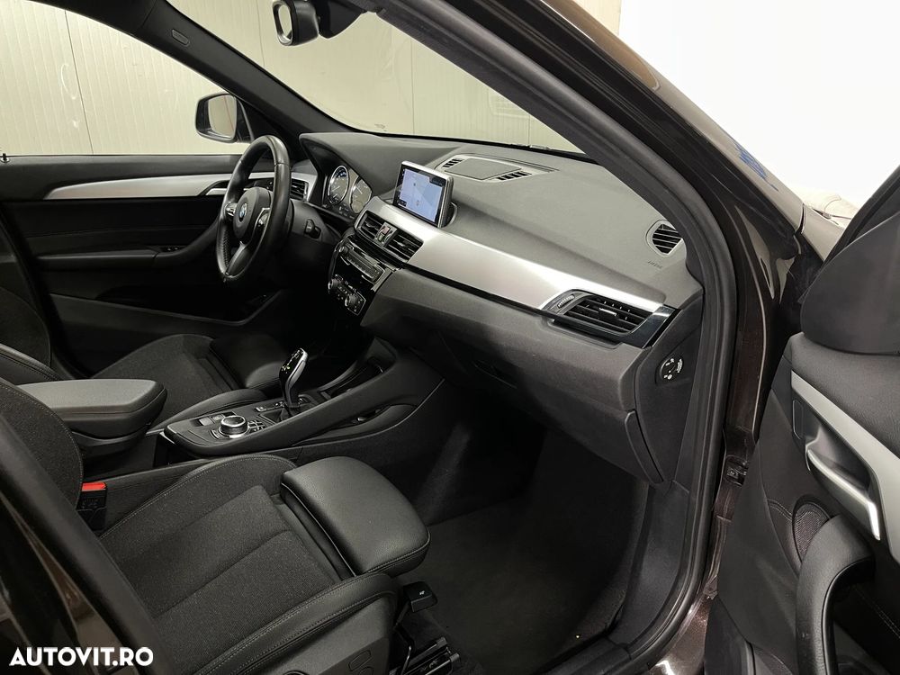 BMW X1 sDrive18d AT - 11