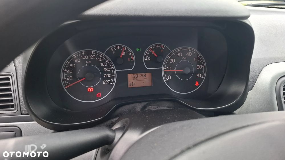 Fiat Punto 1.2 Easy - 9