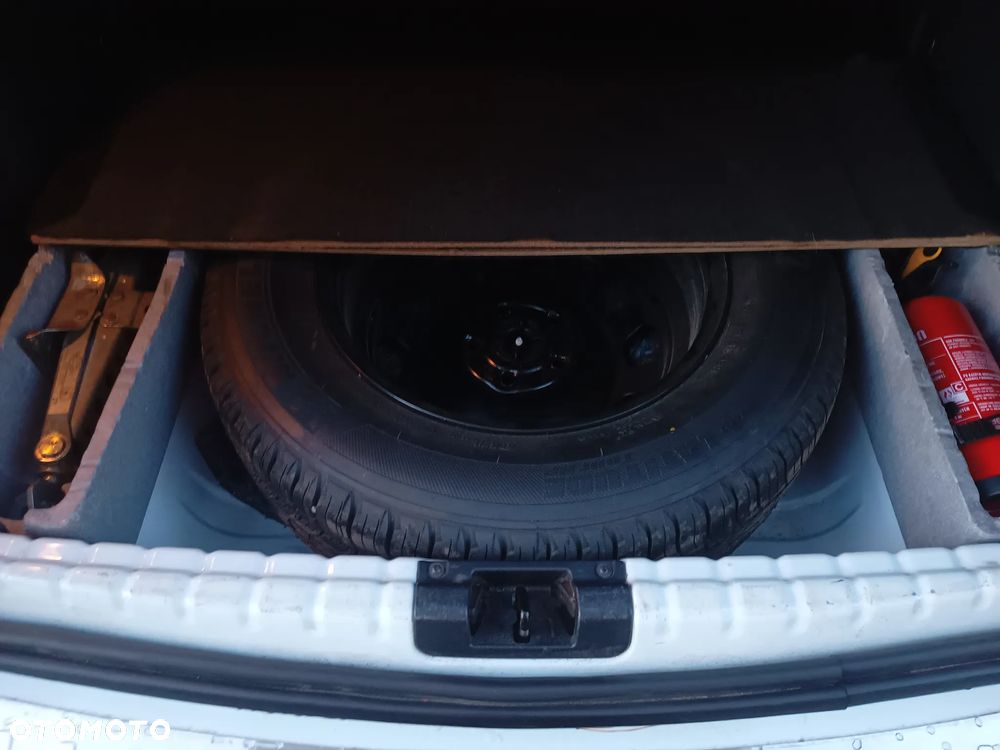 Dacia Duster 1.6 SCe Blackshadow 4x4 S&S - 15