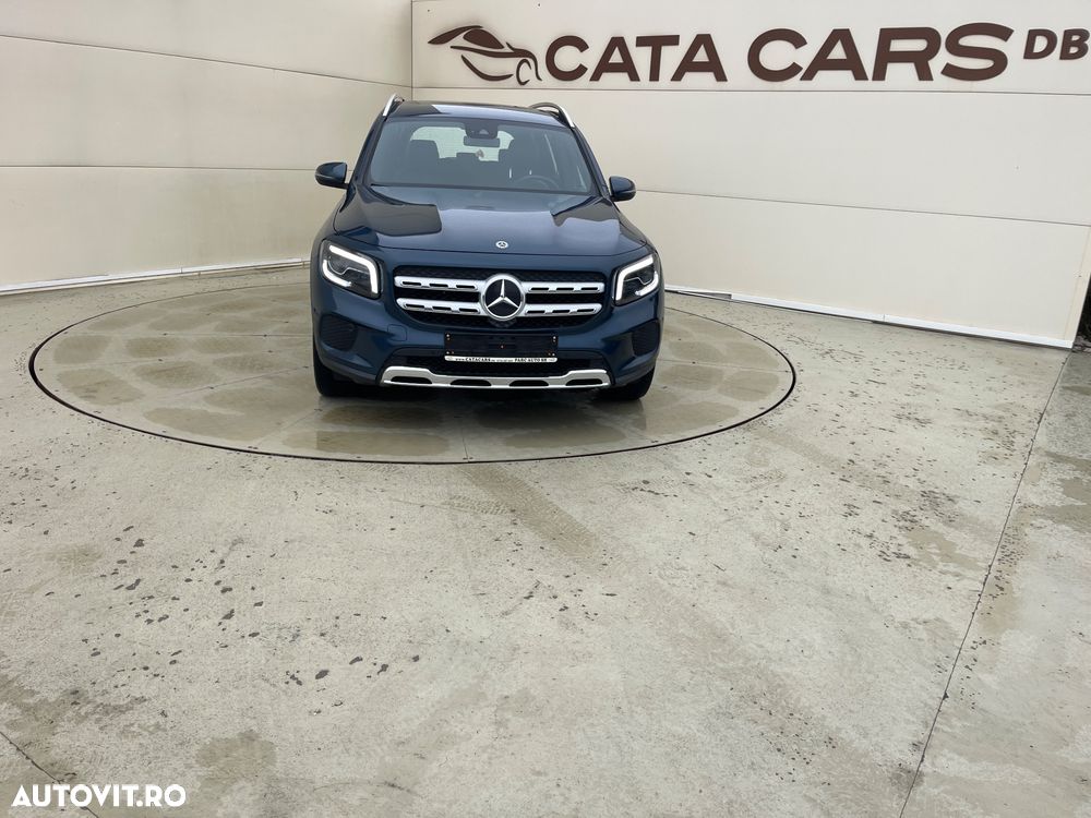 Mercedes-Benz GLB - 1