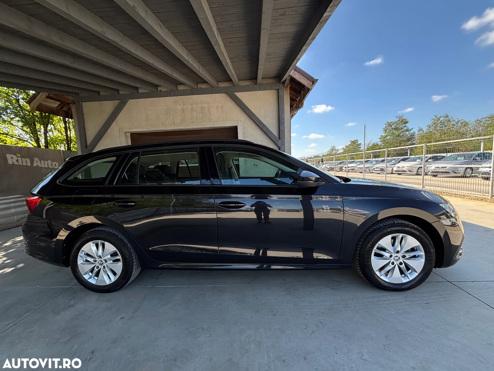 Skoda Octavia 2.0 TDI DSG Style - 10