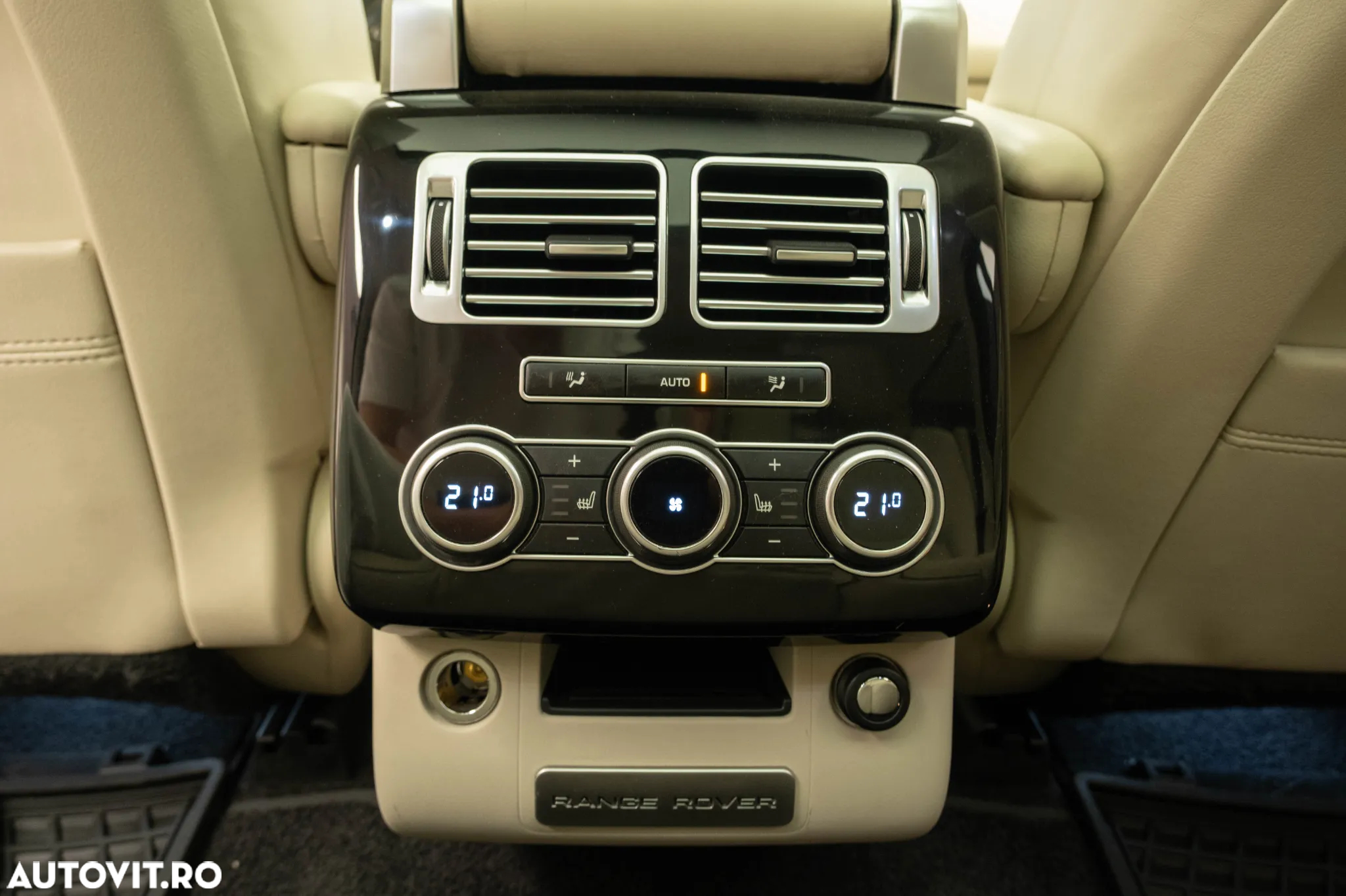 Land Rover Range Rover 3.0 I TDV6 Vogue - 9
