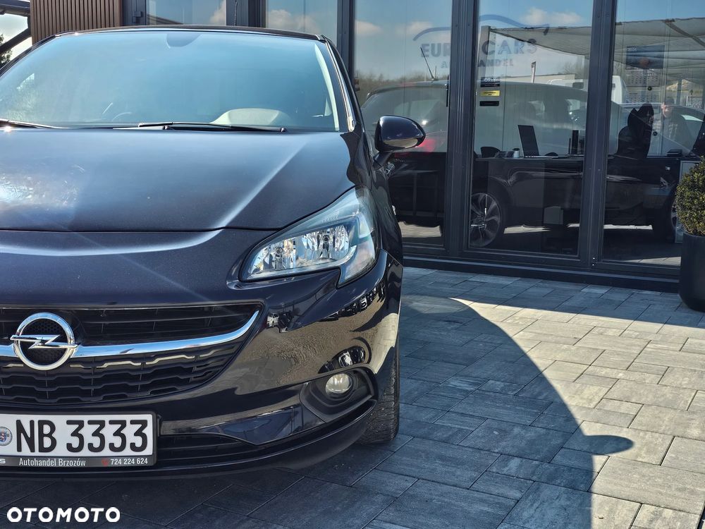 Opel Corsa 1.4 16V Cosmo - 23