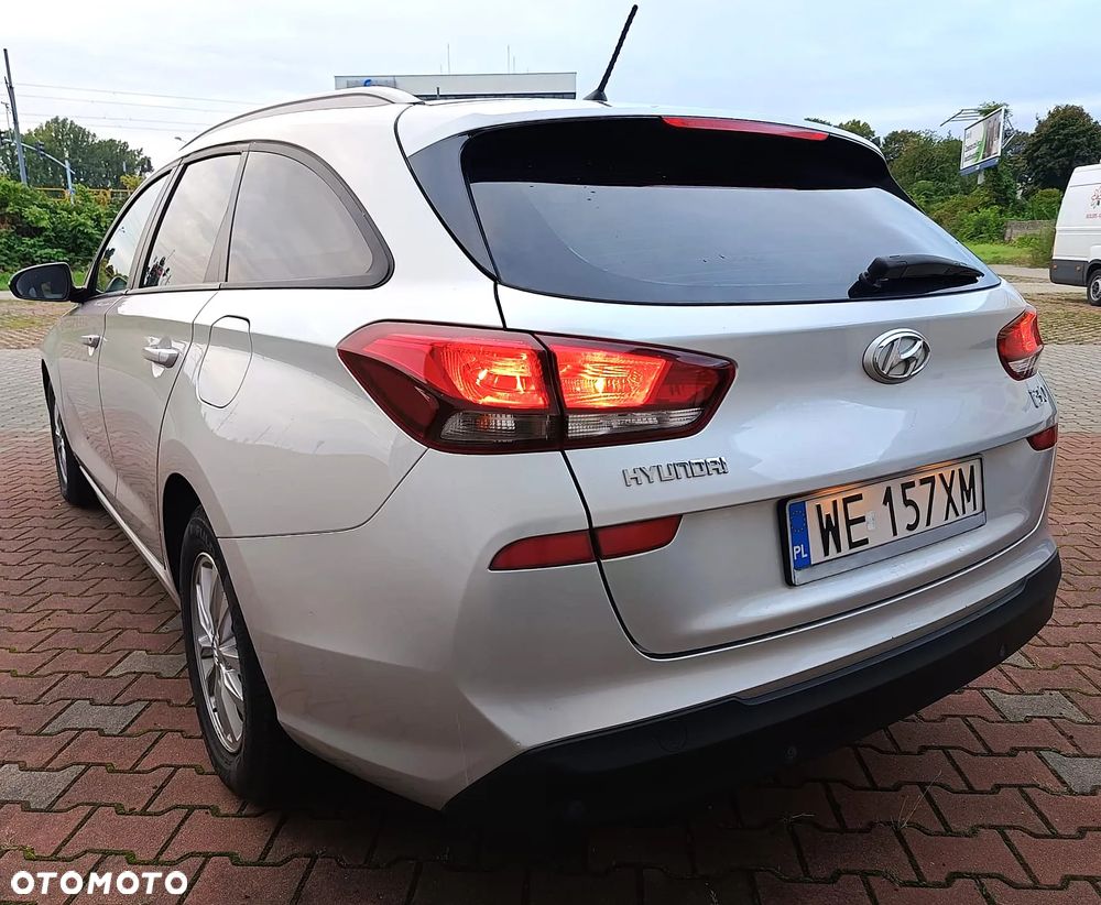 Hyundai i30 1.0 T-GDI GPF Classic + - 7
