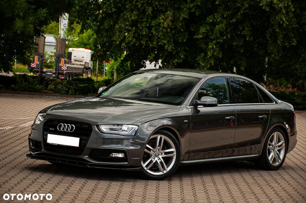 Audi A4 Limousine 1.8 TFSI quattro S line Sportpaket - 8