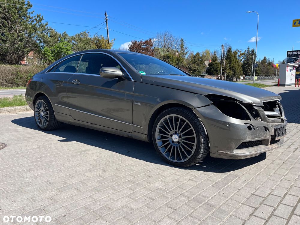 Mercedes-Benz Klasa E - 2