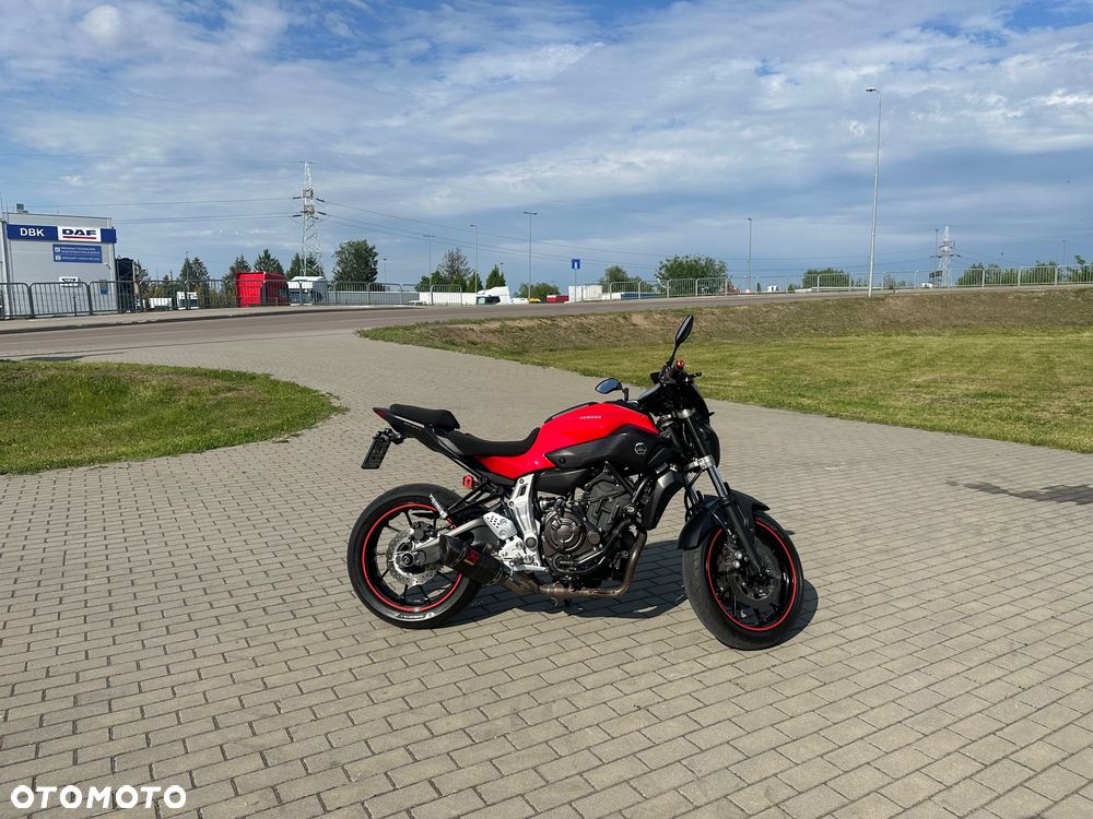 Yamaha MT - 3