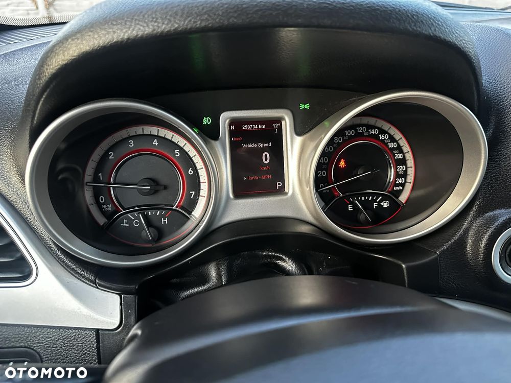 Fiat Freemont 3.6 V6 Urban - 24