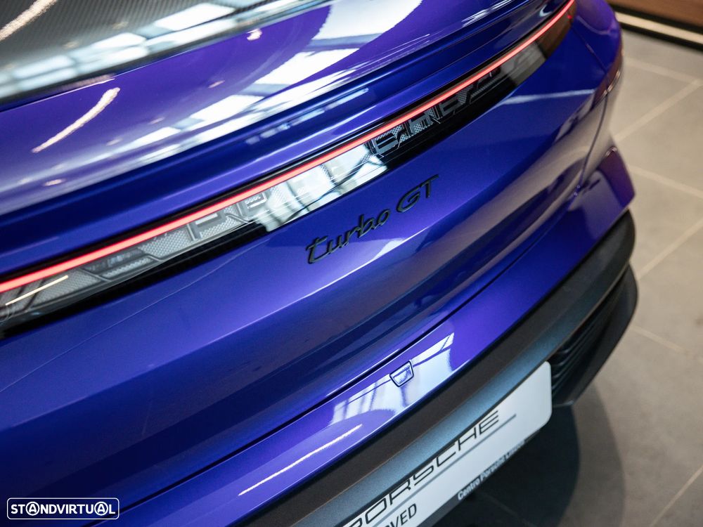 Porsche Taycan Turbo GT Weissach - 29