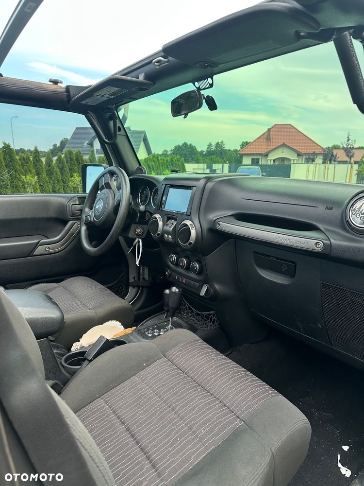 Jeep Wrangler 3.6 Sahara - 19