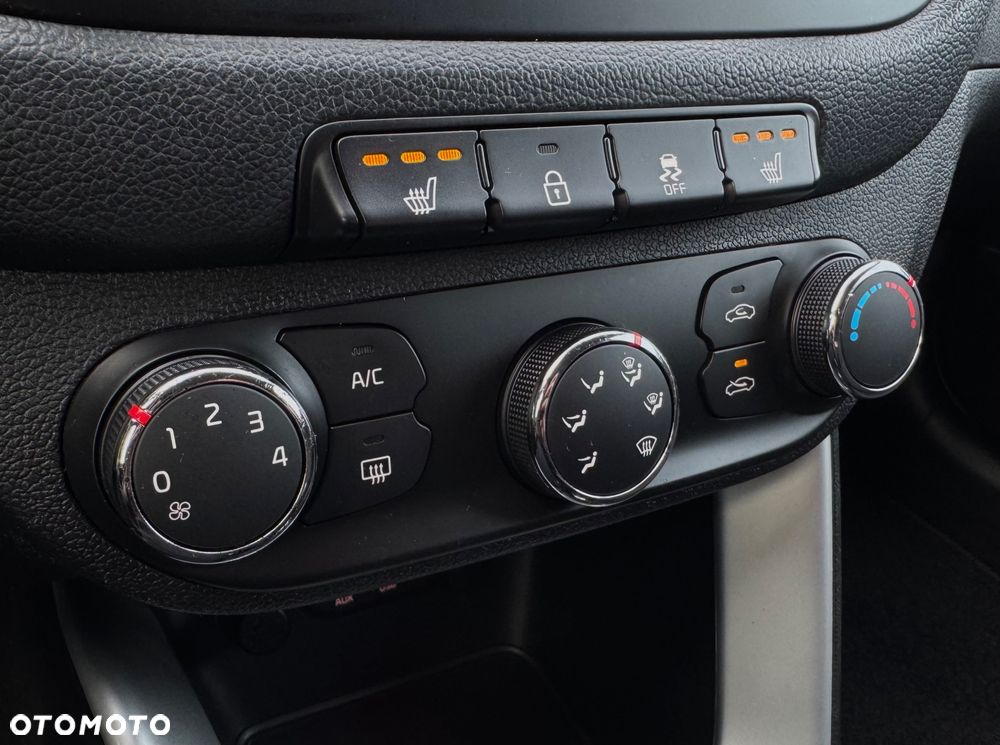 Kia Ceed 1.6 GDI Vision - 21