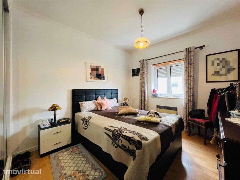 VENDO APARTAMENTO T-2. Local calmo e sossegado, na Zona da Boavista - Grande imagem: 4/12