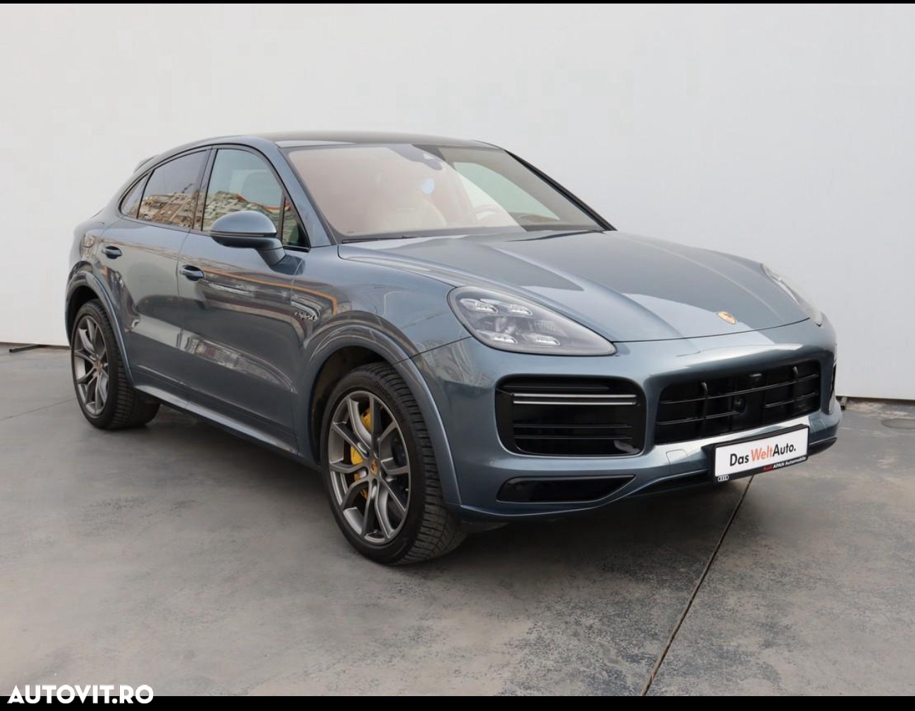 Porsche Cayenne Coupe - 4