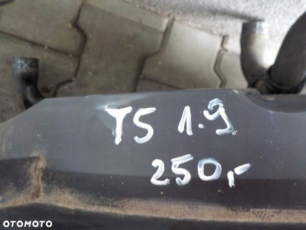 VW T5 1.9 TDI CHŁODNICA WODY  WENTYLATOR KOMPLET - 5