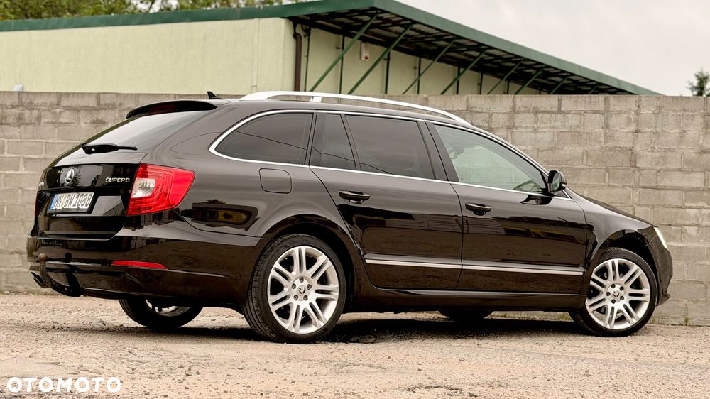 Skoda Superb 2.0 TDI DSG Exclusive - 21