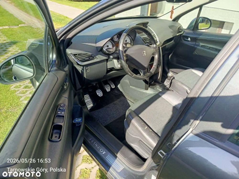 Peugeot 207 1.6 HDi Access 98g - 11