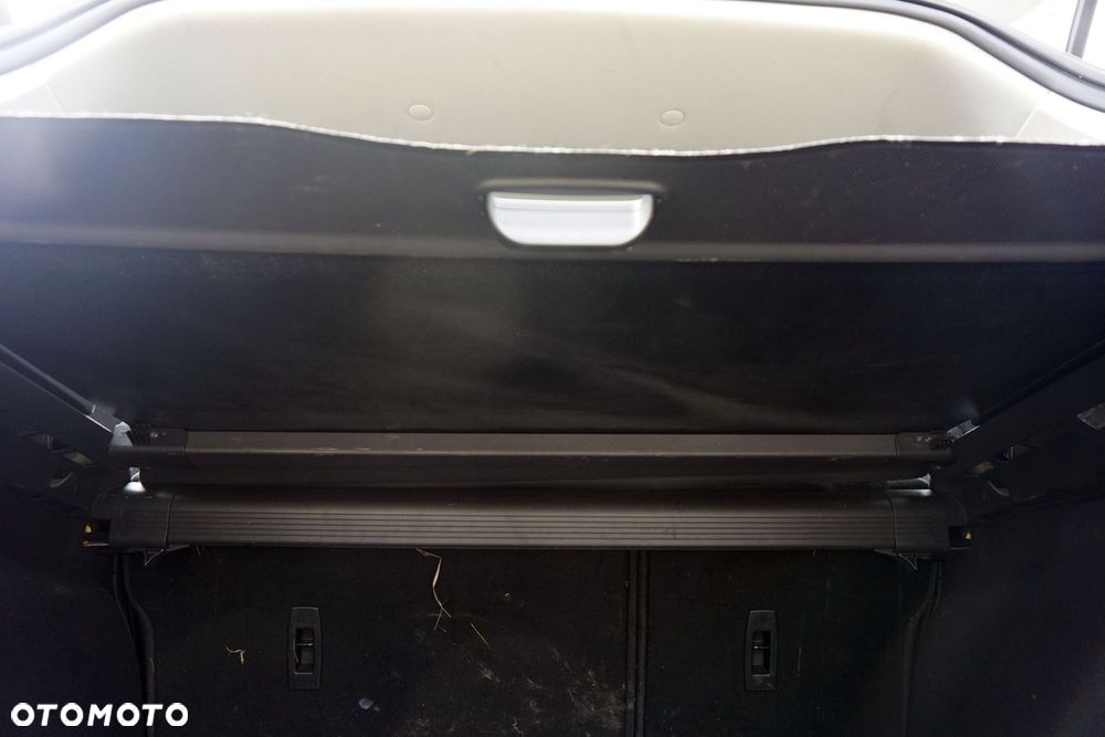 ROLETA BAGAŻNIKA FOCUS III MK3 KOMBI  FORD 2010-2014 - 3