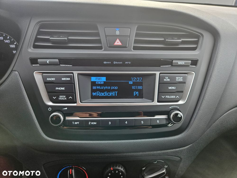 Hyundai i20 1.2 BlueDrive Comfort - 19