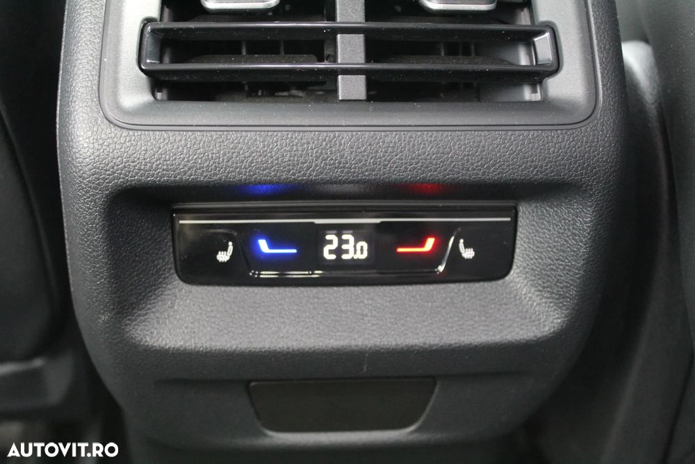 Volkswagen Tayron 1.5 eHybrid OPF DSG Life - 19