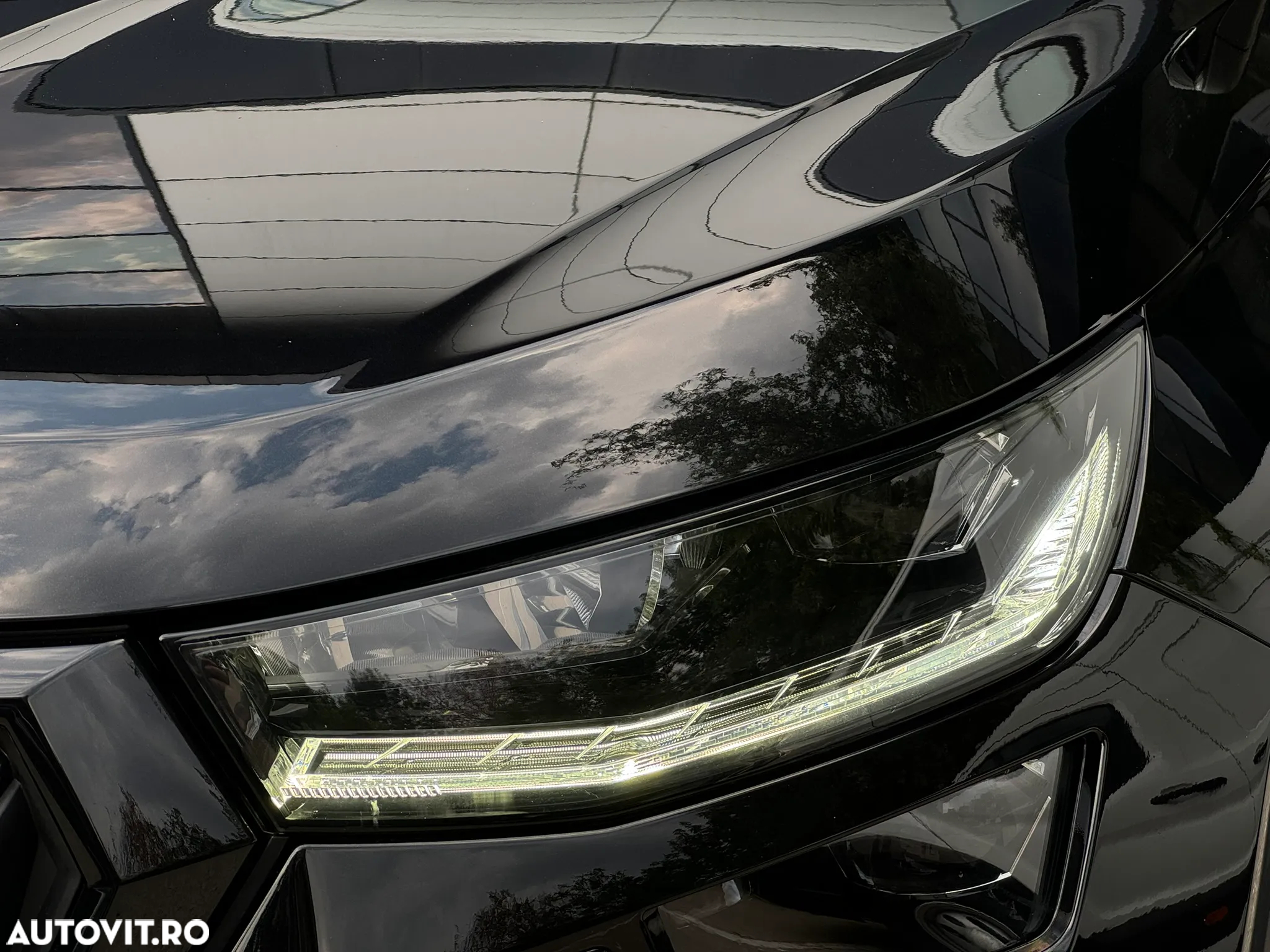 Skoda Kodiaq 2.0 TDI 4X4 DSG SportLine - 8