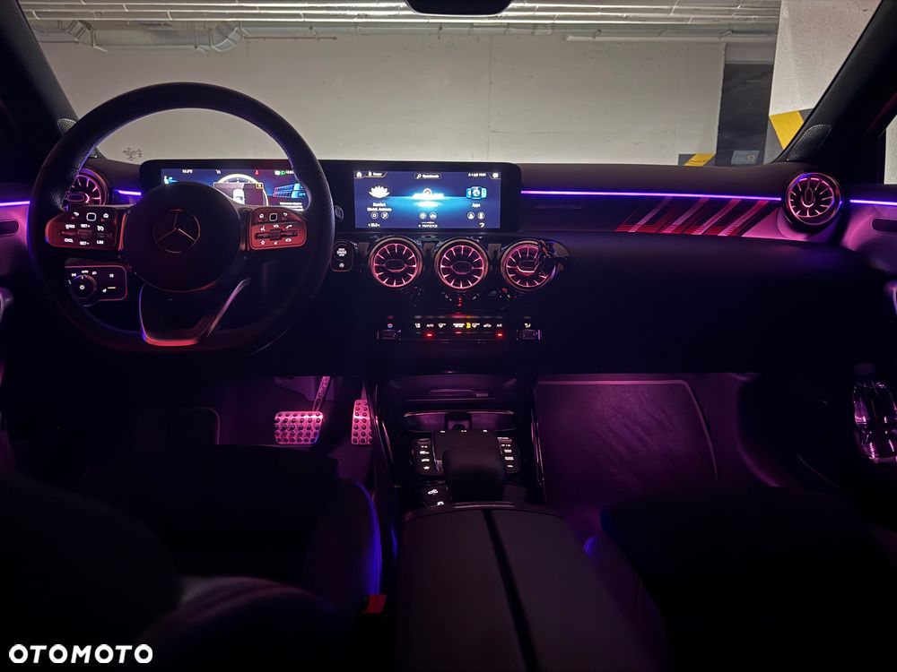 Mercedes-Benz Klasa A 35 AMG 4-Matic 7G-DCT - 17
