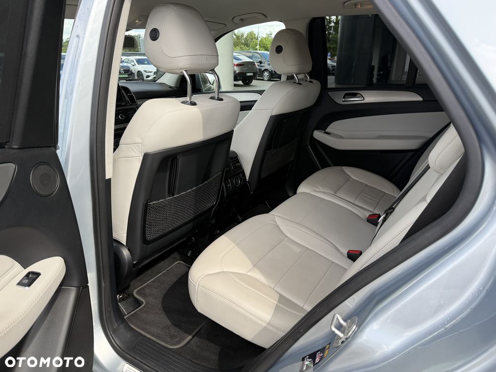 Mercedes-Benz GLE 500 e 4Matic 7G-TRONIC - 11