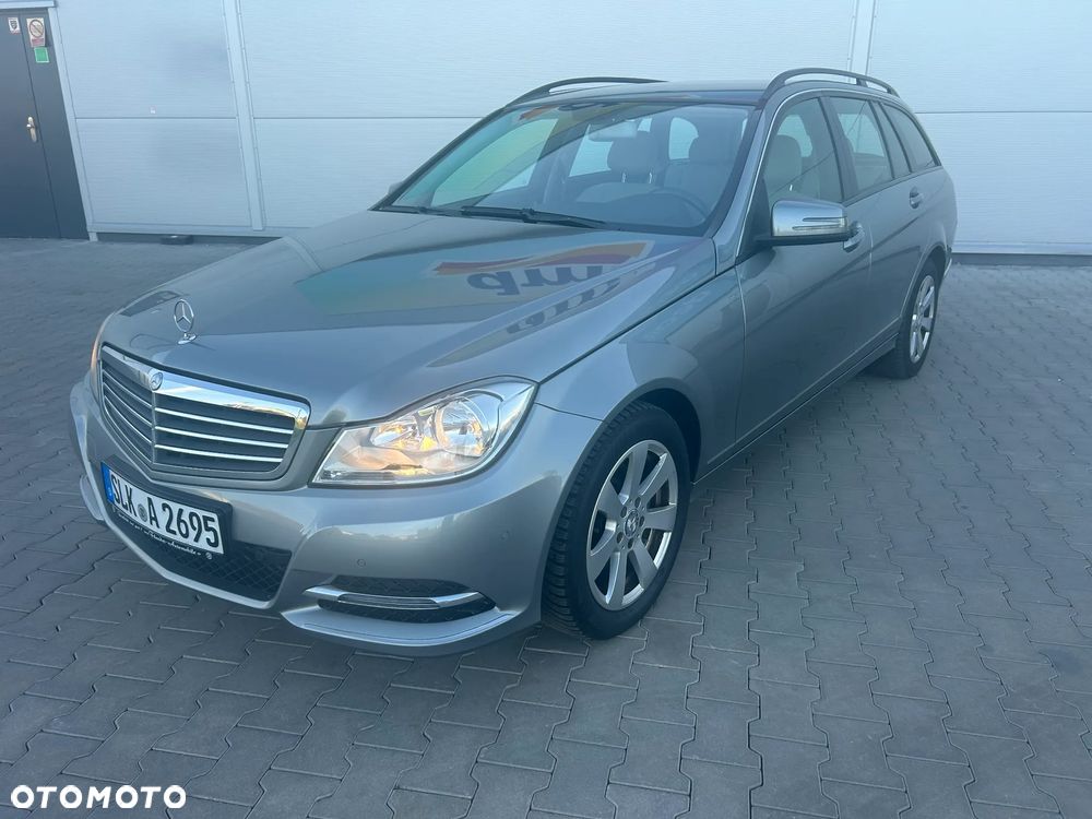 Mercedes-Benz Klasa C 200 (BlueEFFICIENCY) Elegance - 16