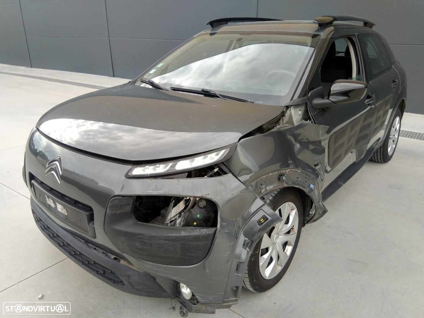Citroen C4 Cactus 1.2 VTi 82cv - 2014 - Para Peças - 3