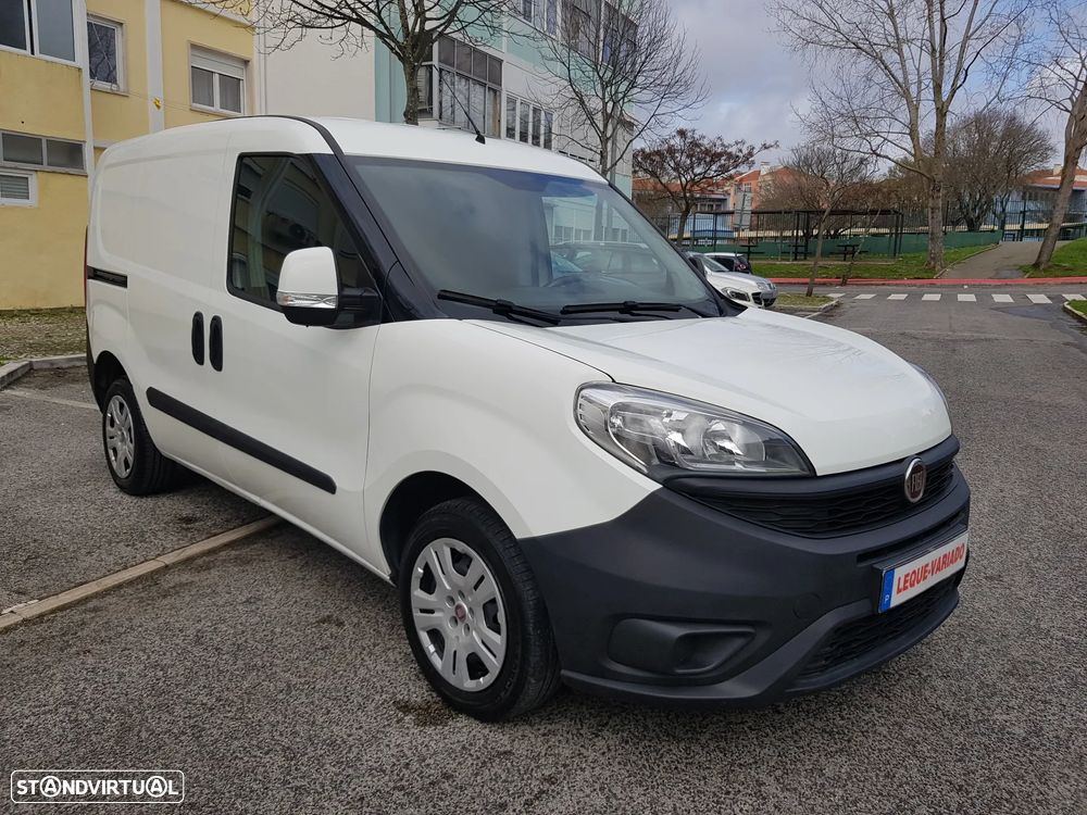 Fiat Doblo 3 Lugares - 61