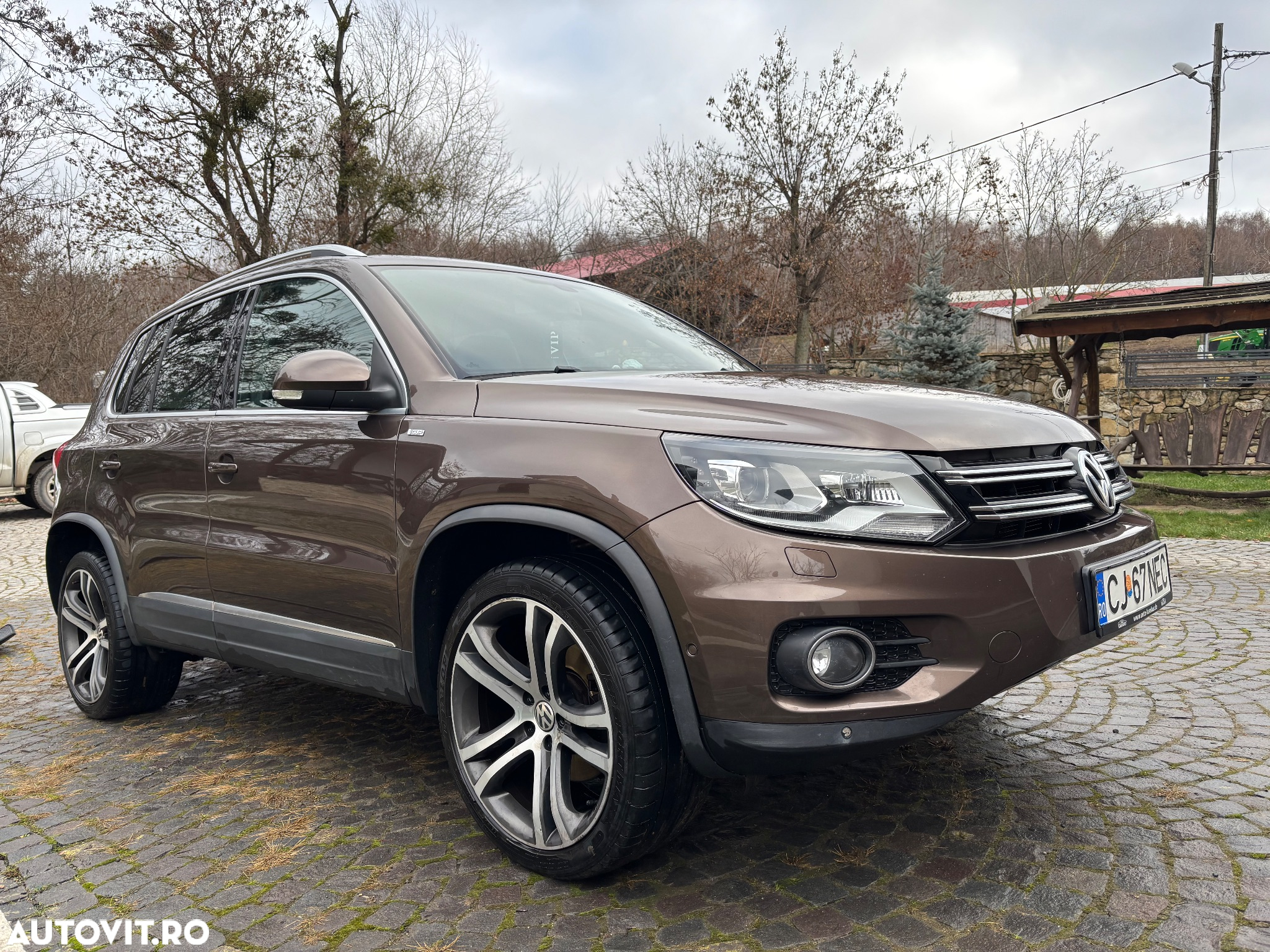 Volkswagen Tiguan 2.0 TDI DPF 4Motion BlueMotion Technology DSG Cup Track & Style - 3