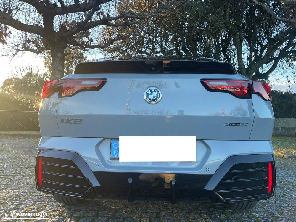 BMW iX2 xDrive30 Pack Desportivo M - 6
