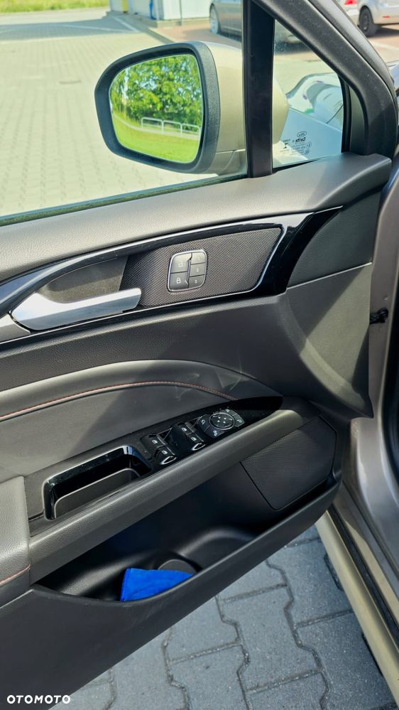Ford Mondeo 2.0 EcoBlue ST-Line X - 19