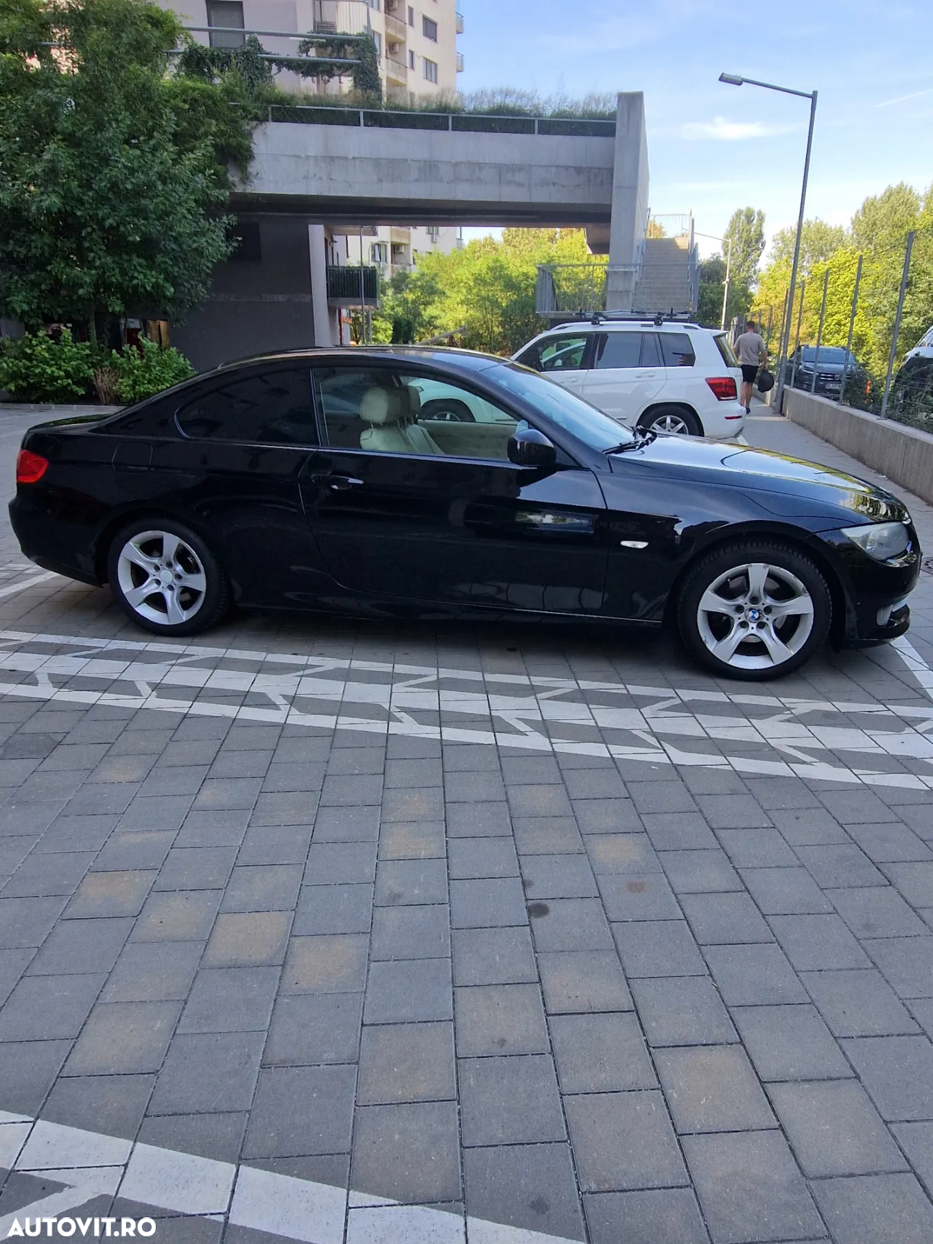 BMW Seria 3 320d Cabriolet - 2