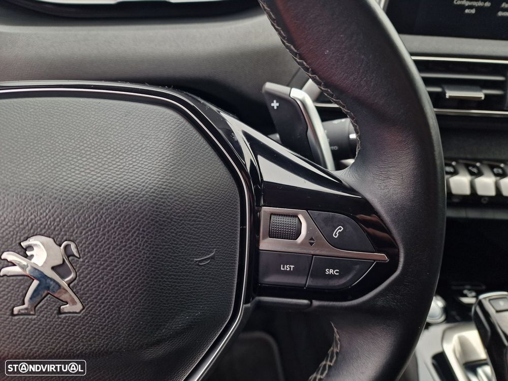 Peugeot 3008 1.2 PureTech Allure Pack EAT8 - 22