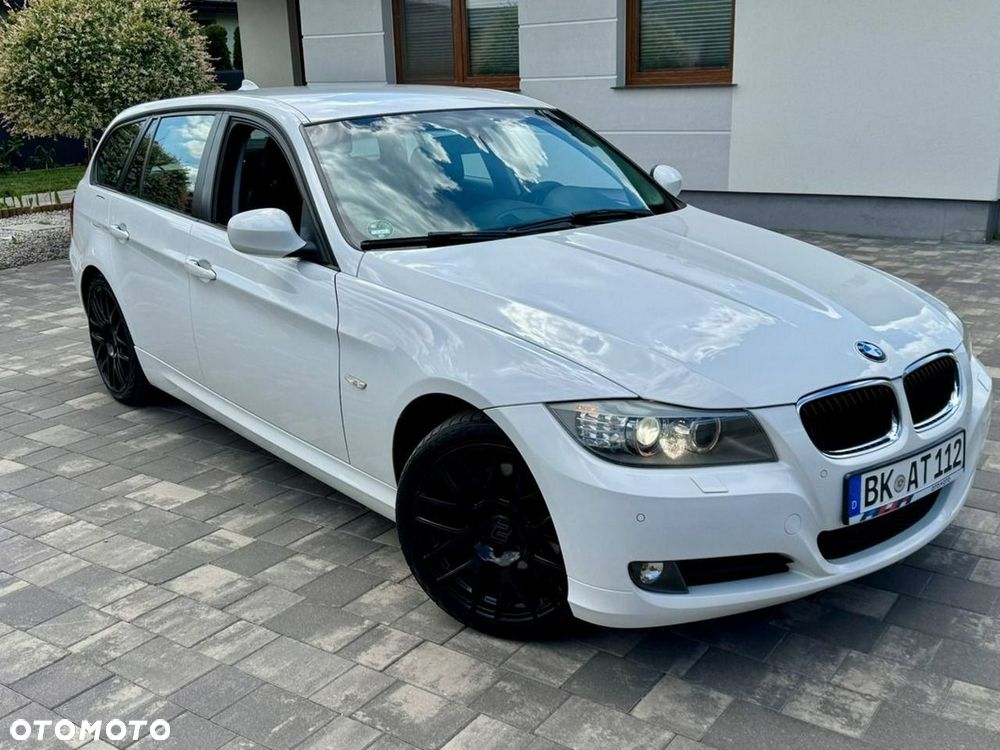 BMW Seria 3 - 26