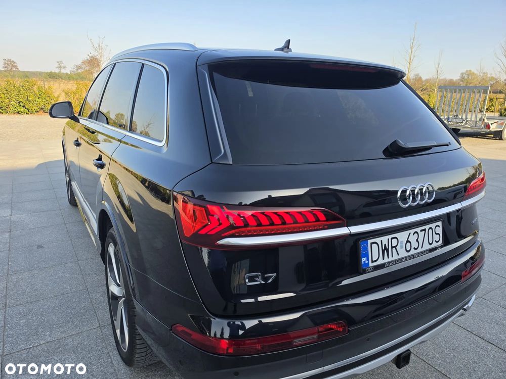 Audi Q7 55 TFSI quattro tiptronic - 14