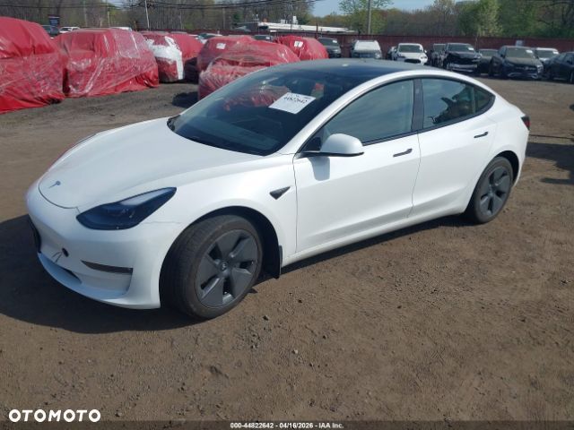 Tesla Model 3 - 2
