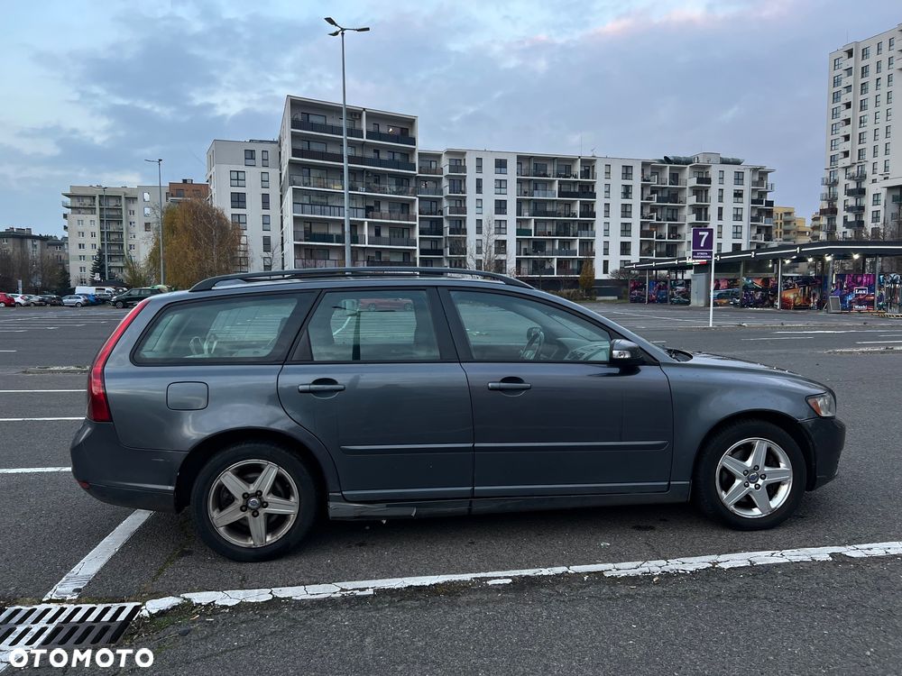 Volvo V50 2.0D Momentum - 13