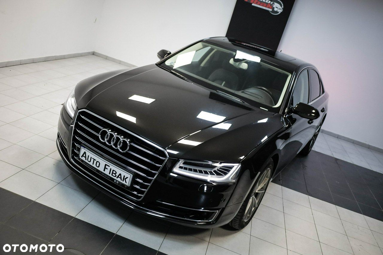 Audi A8 - 7