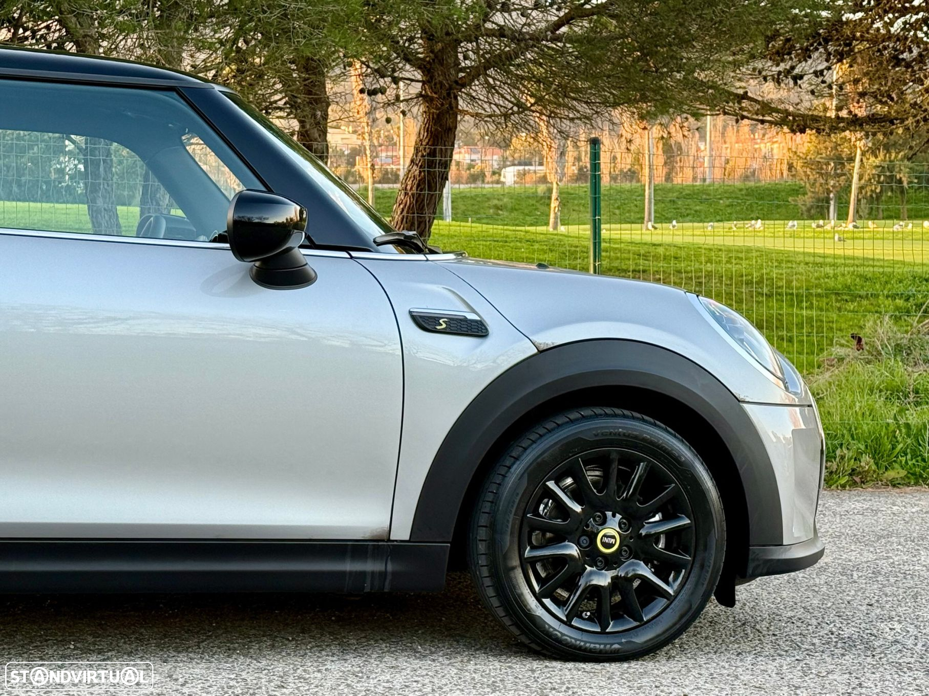 MINI 3 Portas Cooper SE Premium Essential - 25