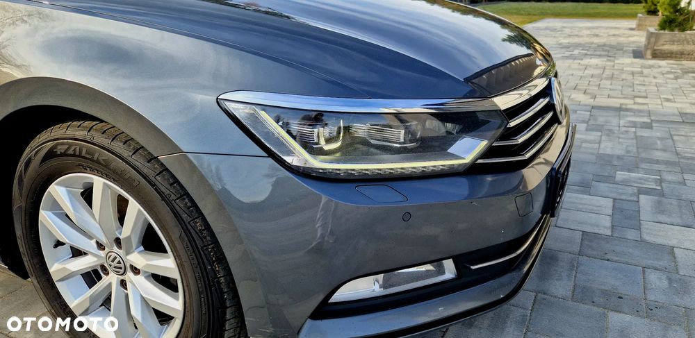 Volkswagen Passat 2.0 TDI SCR (BlueMotion Technology) Comfortline - 16