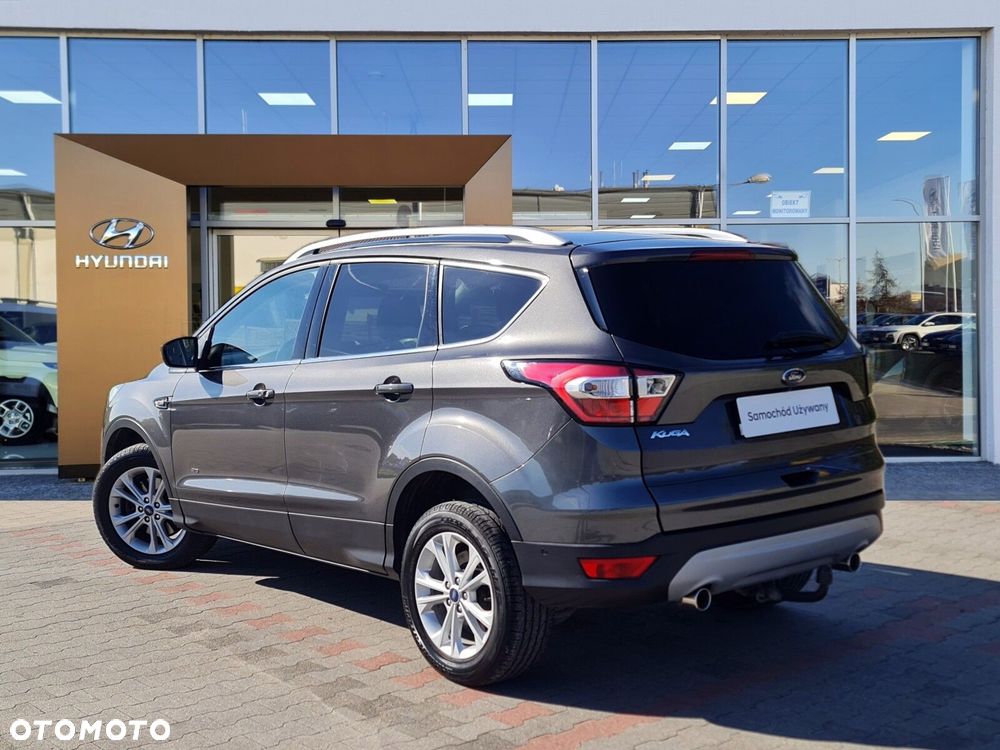 Ford Kuga 2.0 TDCi AWD Titanium - 4