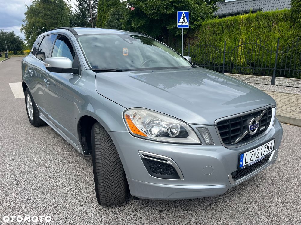 Volvo XC 60 D3 AWD R Design - 5
