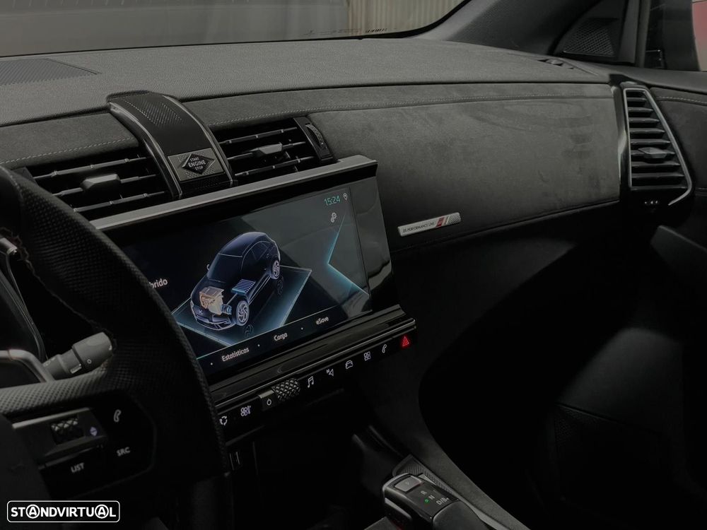 DS DS7 Crossback E-Tense Performance Line EAT8 - 19