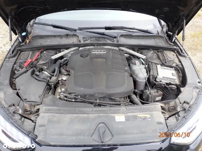 Audi A4 40 TDI Quattro Advanced S tronic - 12