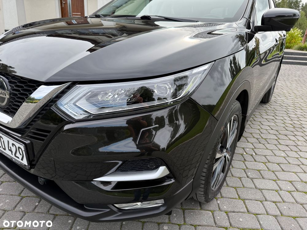 Nissan Qashqai 1.3 DIG-T DCT TEKNA - 29