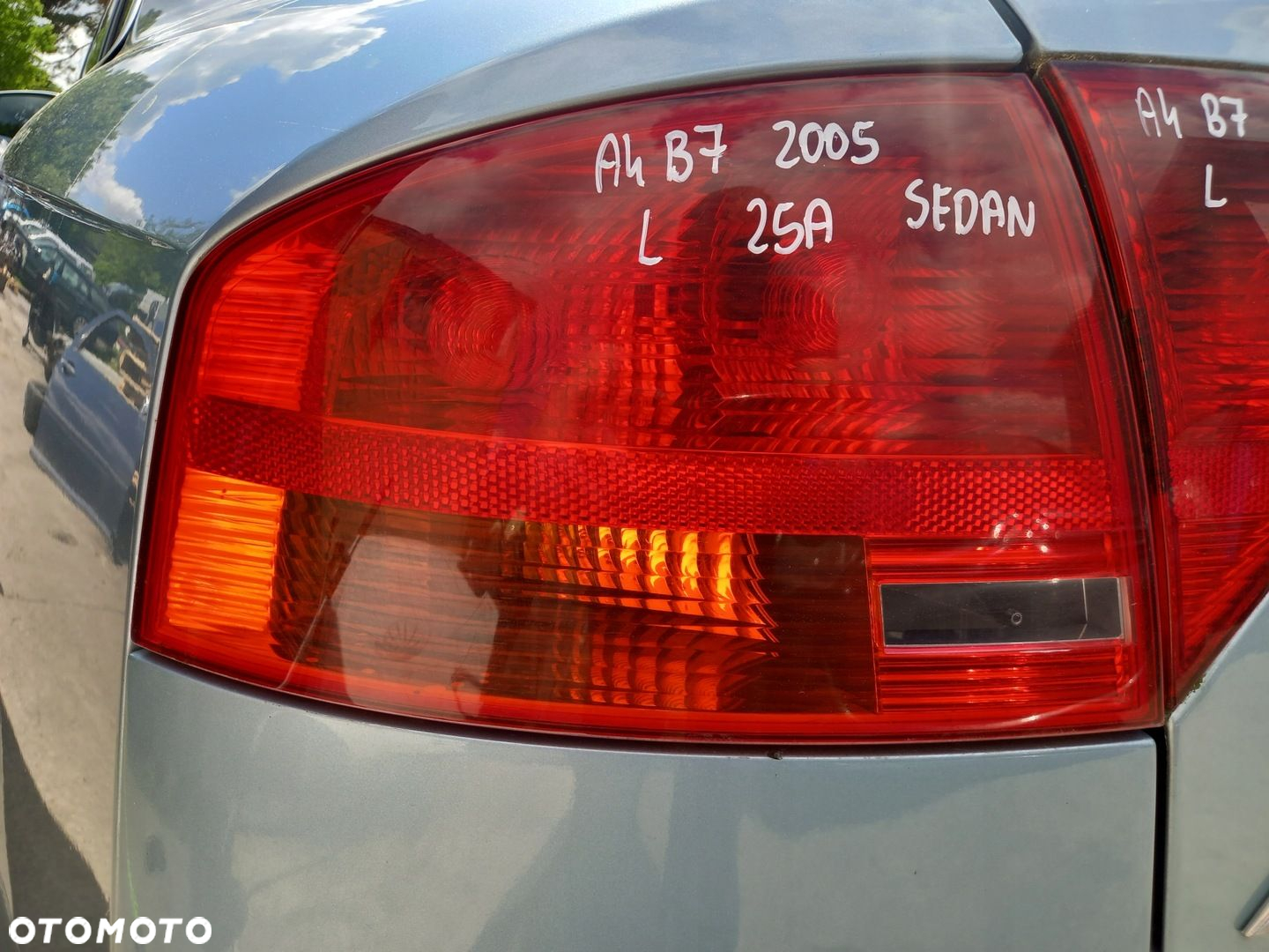 AUDI A4 B7 S-LINE LAMPA LEWA TYLNA LEWY TYŁ Z BŁOTNIKA BŁOTNIK - 3