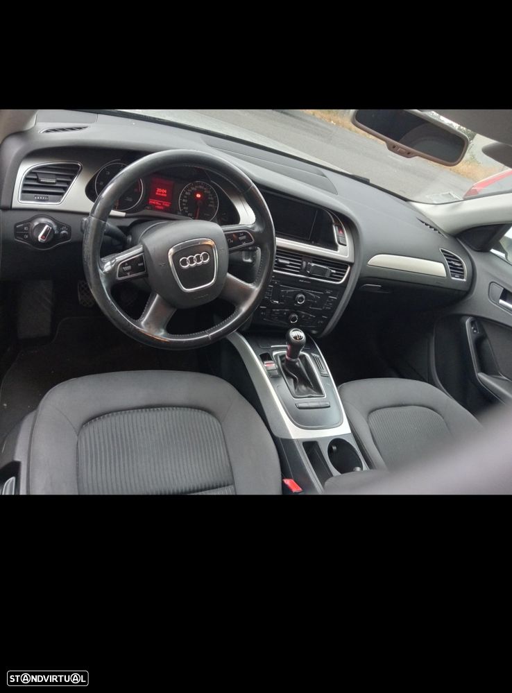 Audi A4 Avant - 4